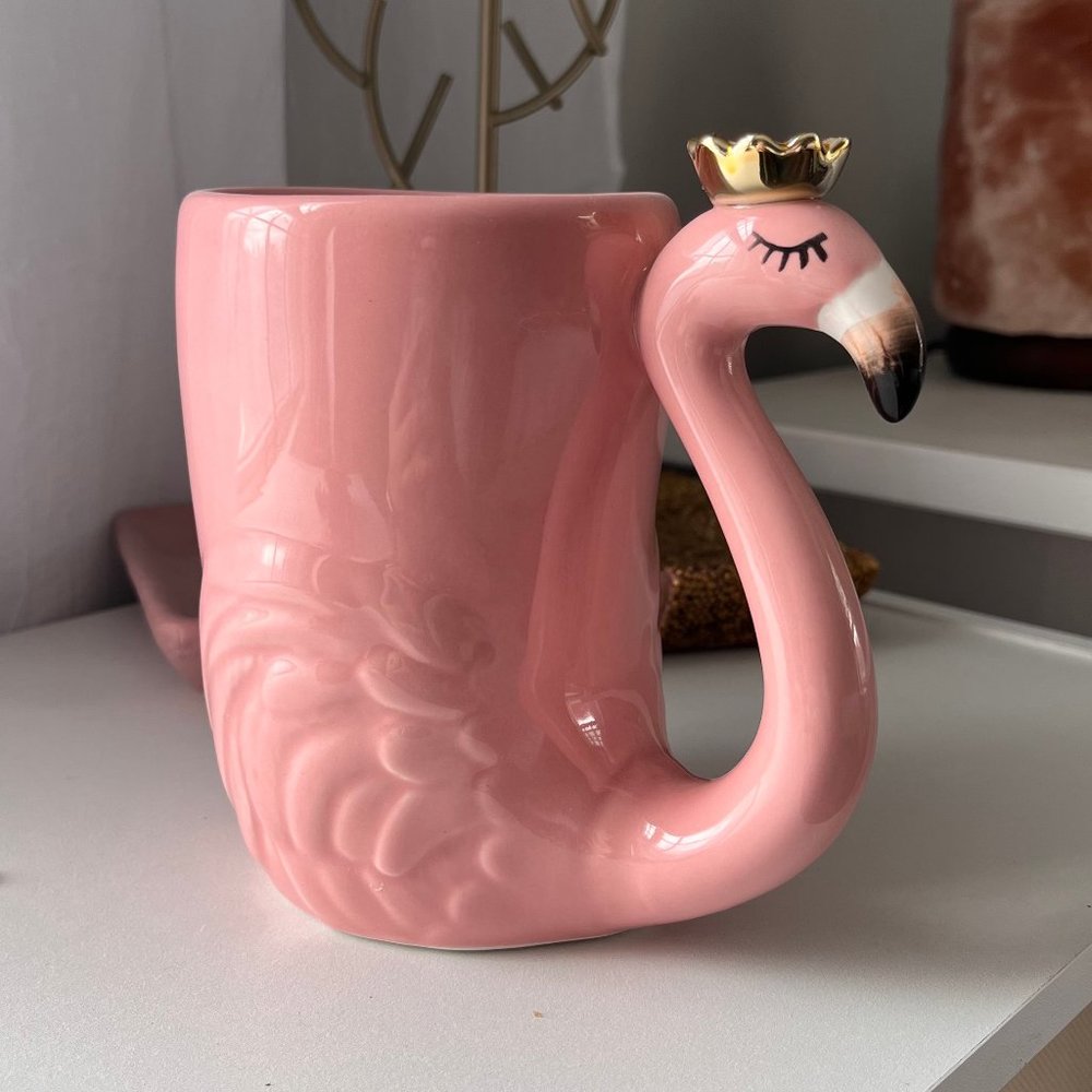 NWOT Pink Flamingo with Crown Mug